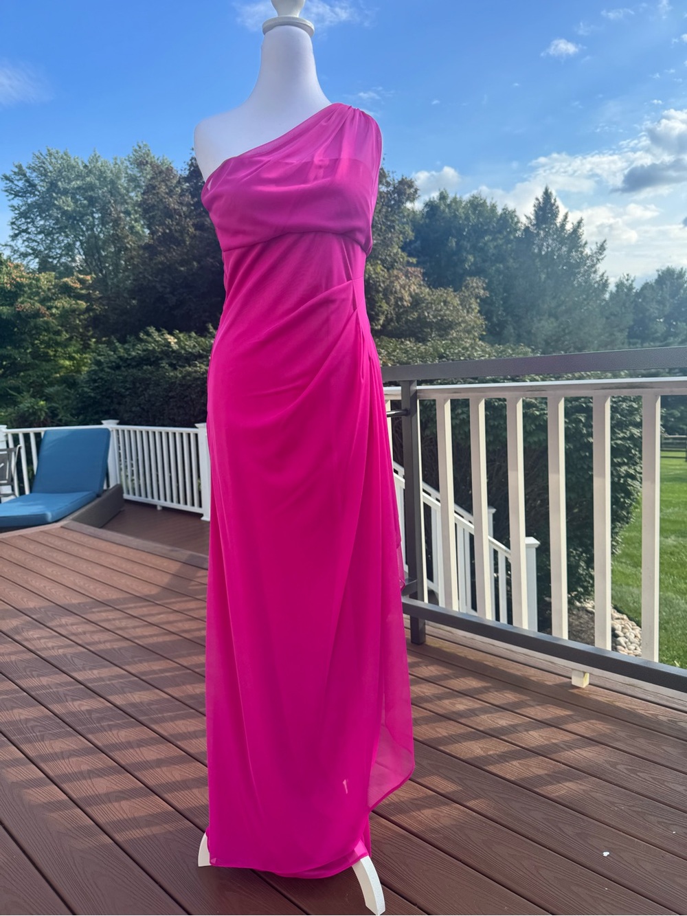 EUC David’s Bridal Bright Prink Formal Dress